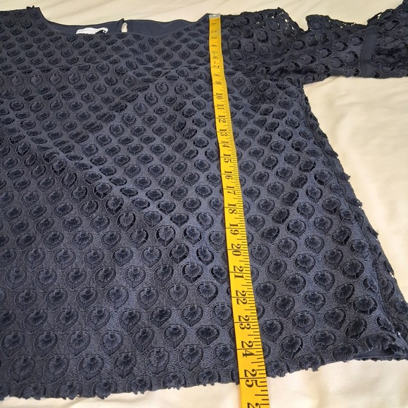 Talbots RSVP Size Large Lace Eyelet Bell Sleeve Navy Blue Popover Top Whimsical - Picture 5 of 13